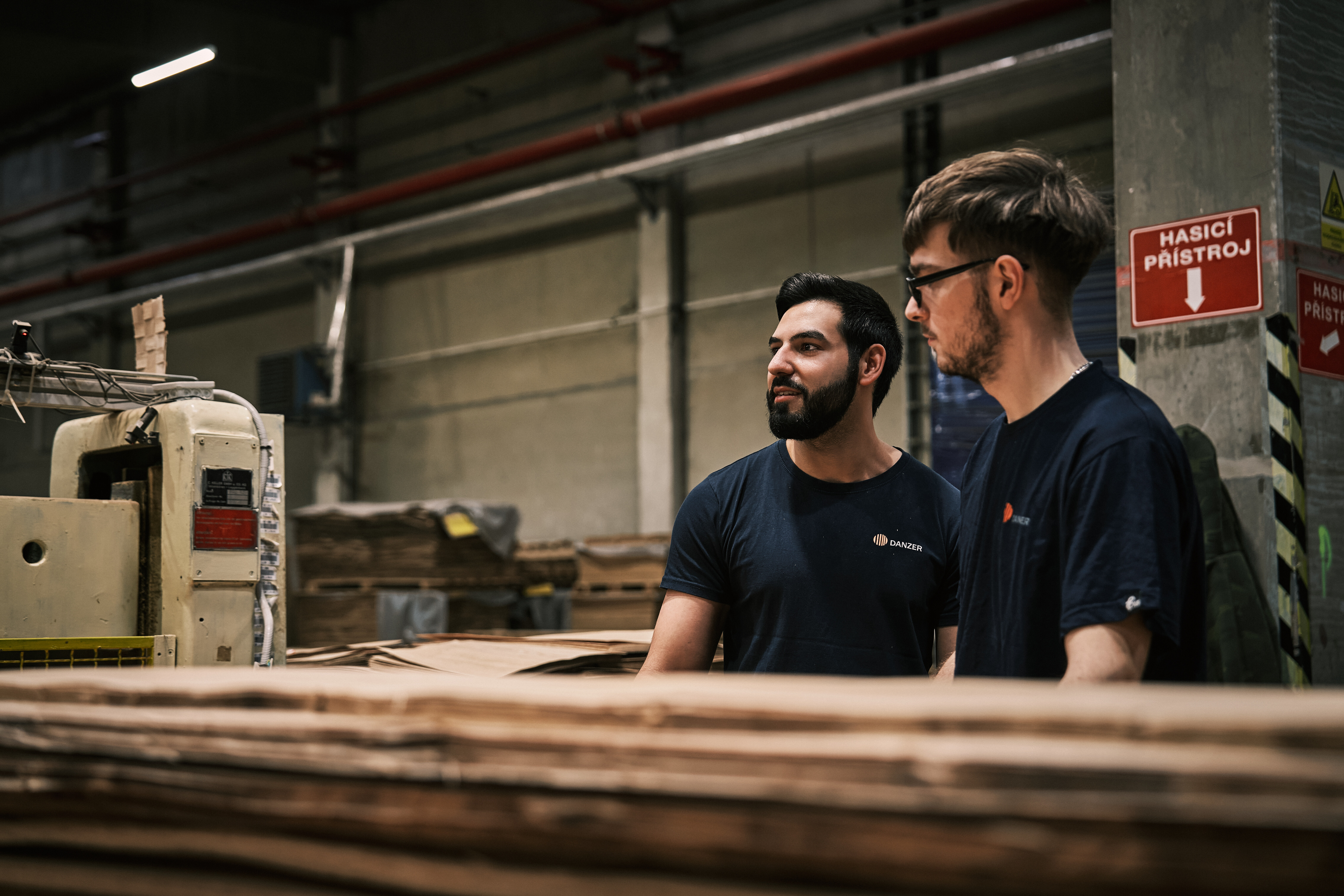 26_03_Danzer_Produktion-38842