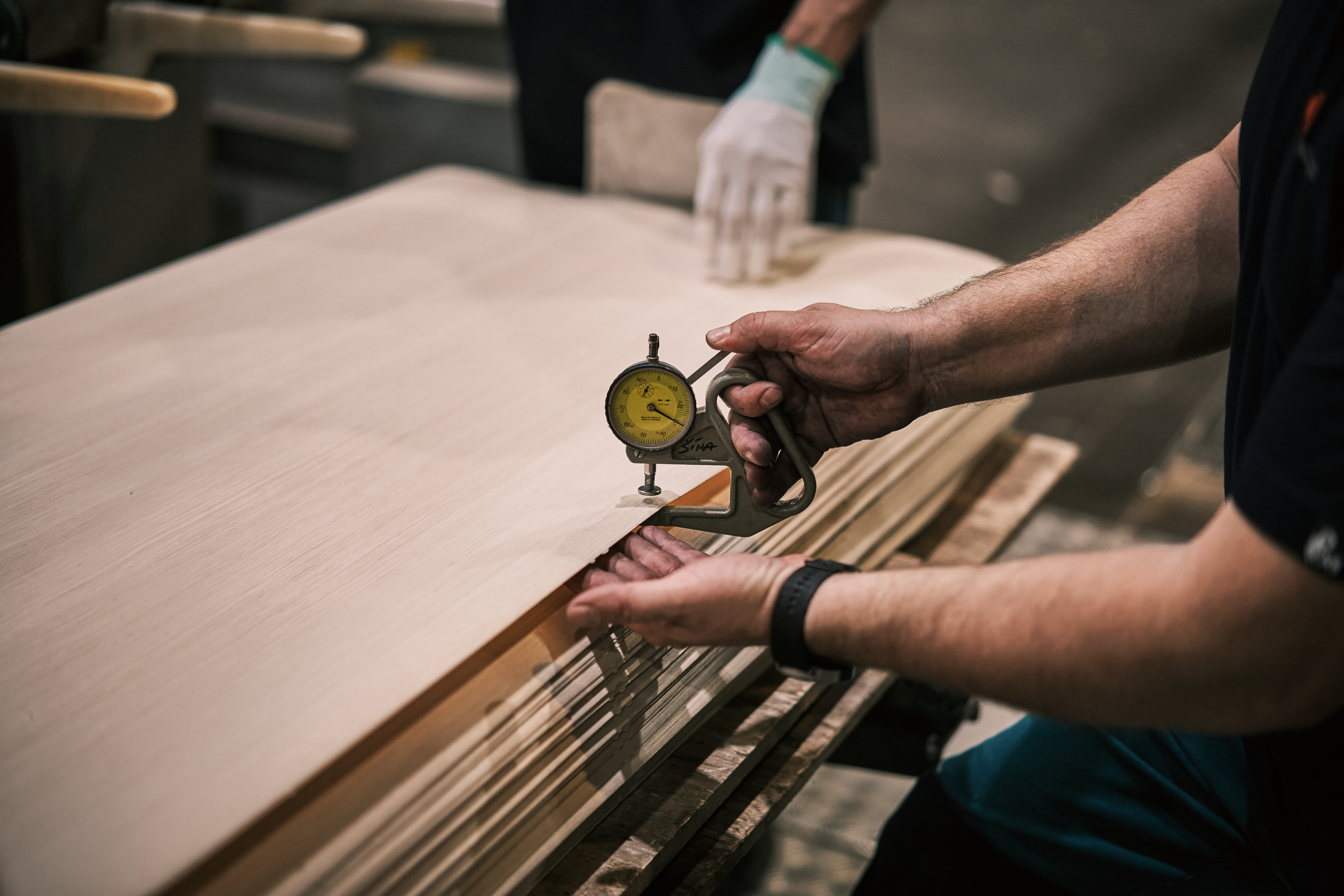 26_03_Danzer_Produktion-39450